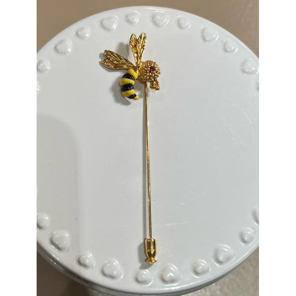 Vintage bee bumblebee stick pin